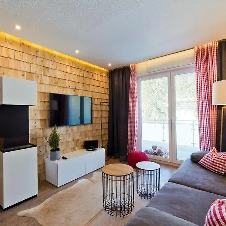 Ferienwohnung Feldberg Mit Whirlpool Direkt An Der Skipiste * 펠트베르크