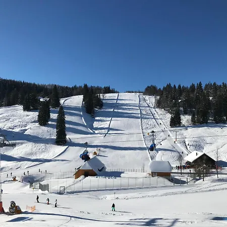 Ferienwohnung Feldberg Mit Whirlpool Direkt An Der Skipiste 펠트베르크