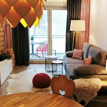 아파트 Ferienwohnung Feldberg Mit Whirlpool Direkt An Der Skipiste *